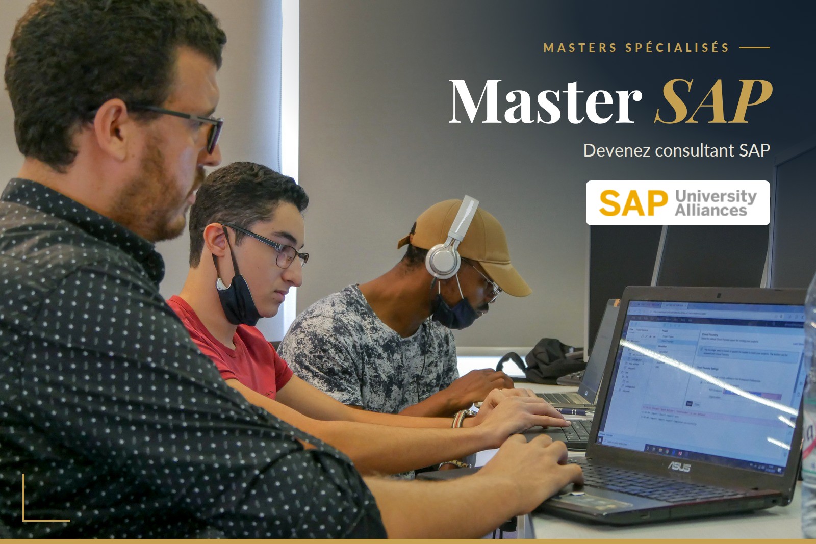 Master SAP à l'UIT : étudiants en atelier SAP, en partenariat avec SAP University Alliances